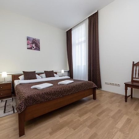 Mini-Hotel Guest Residence Kiev Exterior foto