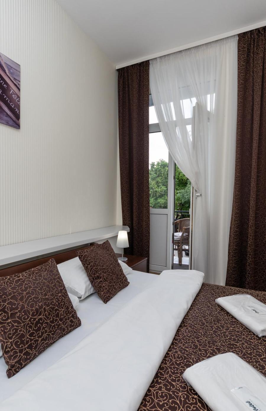 Mini-Hotel Guest Residence Kiev Exterior foto
